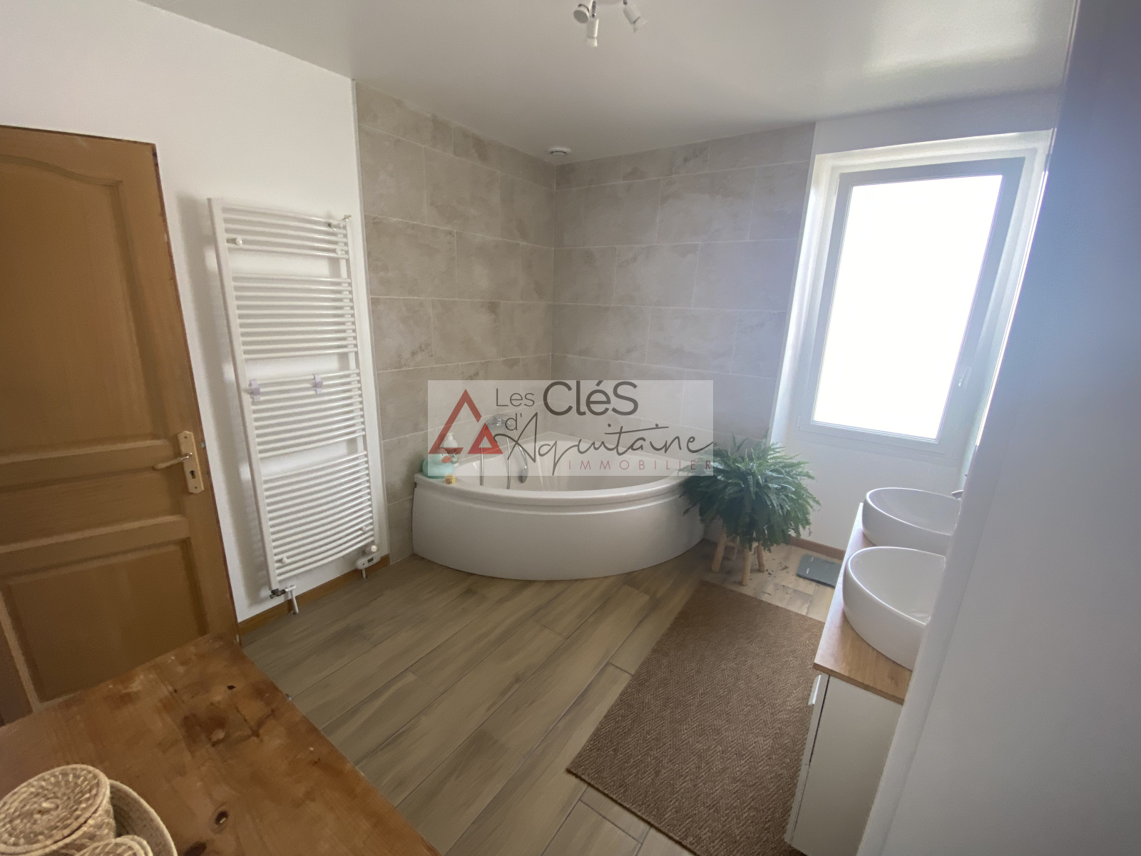 Image_, Maison, Cadillac, ref :V10000820